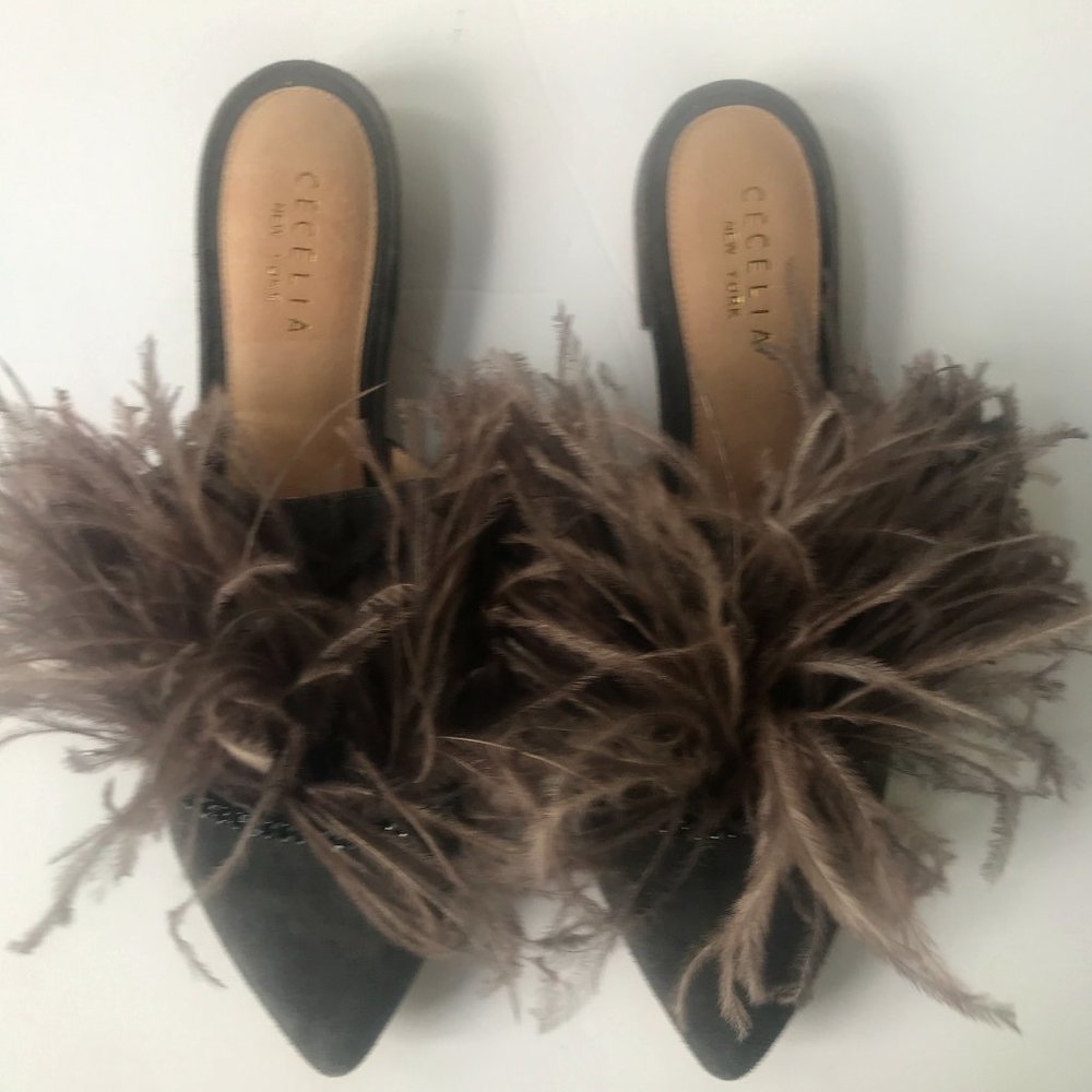 NWOT Cecelia New York 7 1/2 Shoes Gray